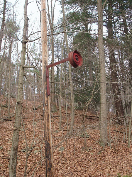 All of the towers and sheaves were still intact for the primary tow, Kevin notes.  The shorter tow may have used natural trees for towers.