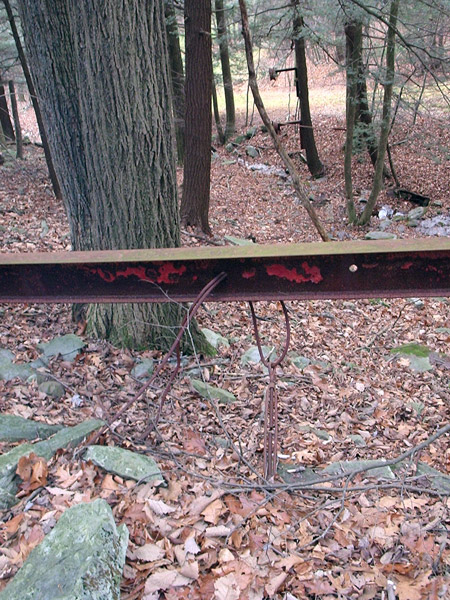 The tow line crosses a small stream before reaching this point.