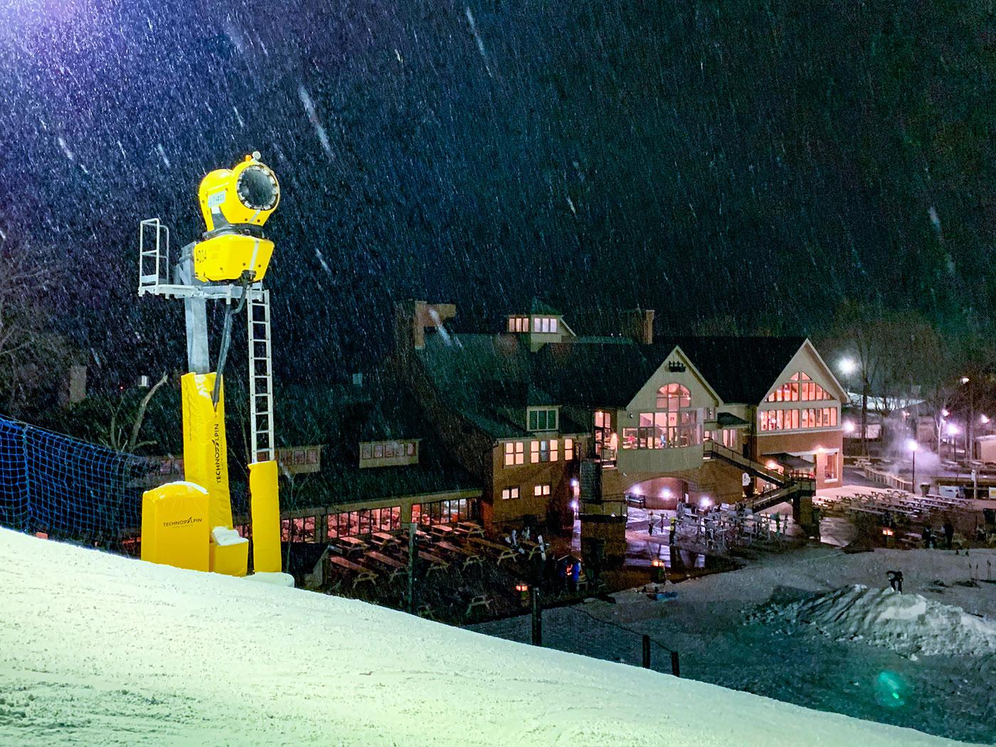 Mid-season at Pennsylvania's Whitetail Resort. Mid-season at Pennsylvania's Whitetail Resort.